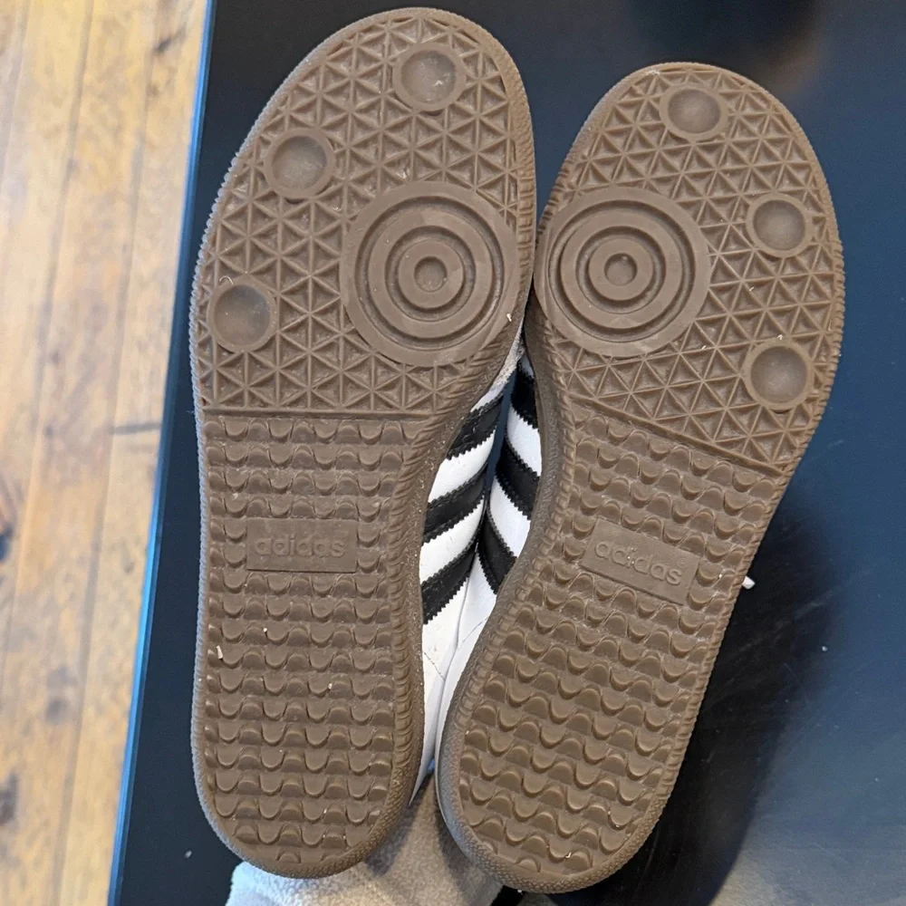adidas Samba Sneakers - Picture 3 of 5
